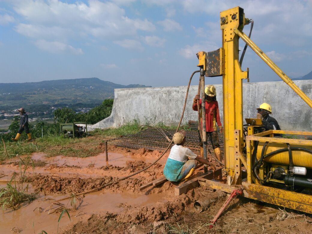 Instalasi Mini Bore Pile di Sentul City, Bogor, Jawa Barat, 2017