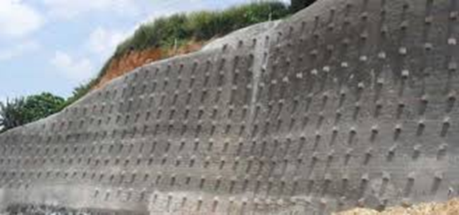 Instalasi Shotcrete dikombinasikan dengan Soil Nailing